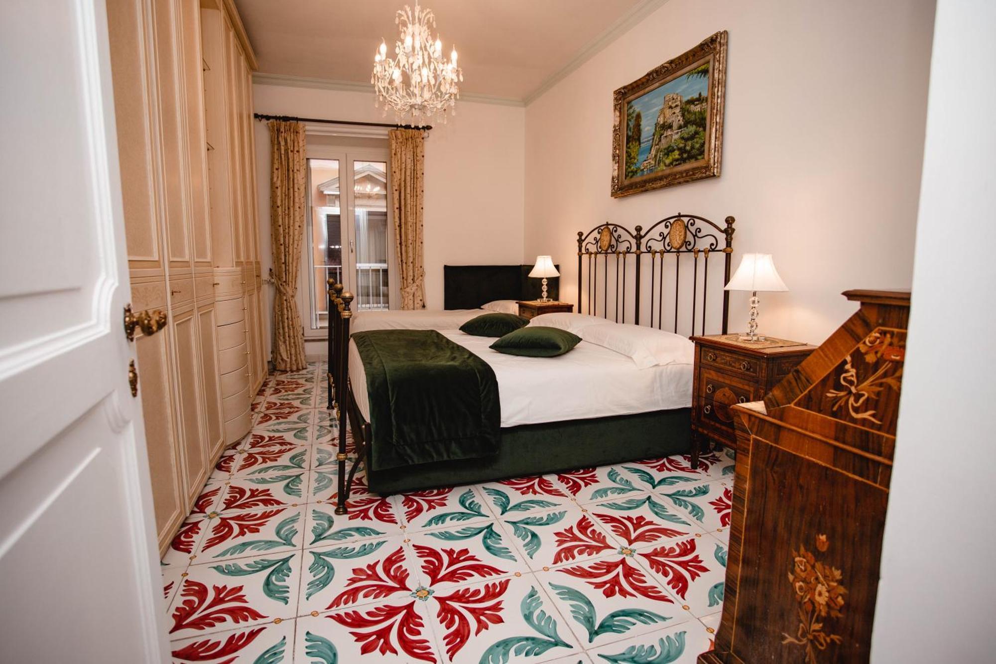 Delfini Trevi House Hotel Róma Kültér fotó