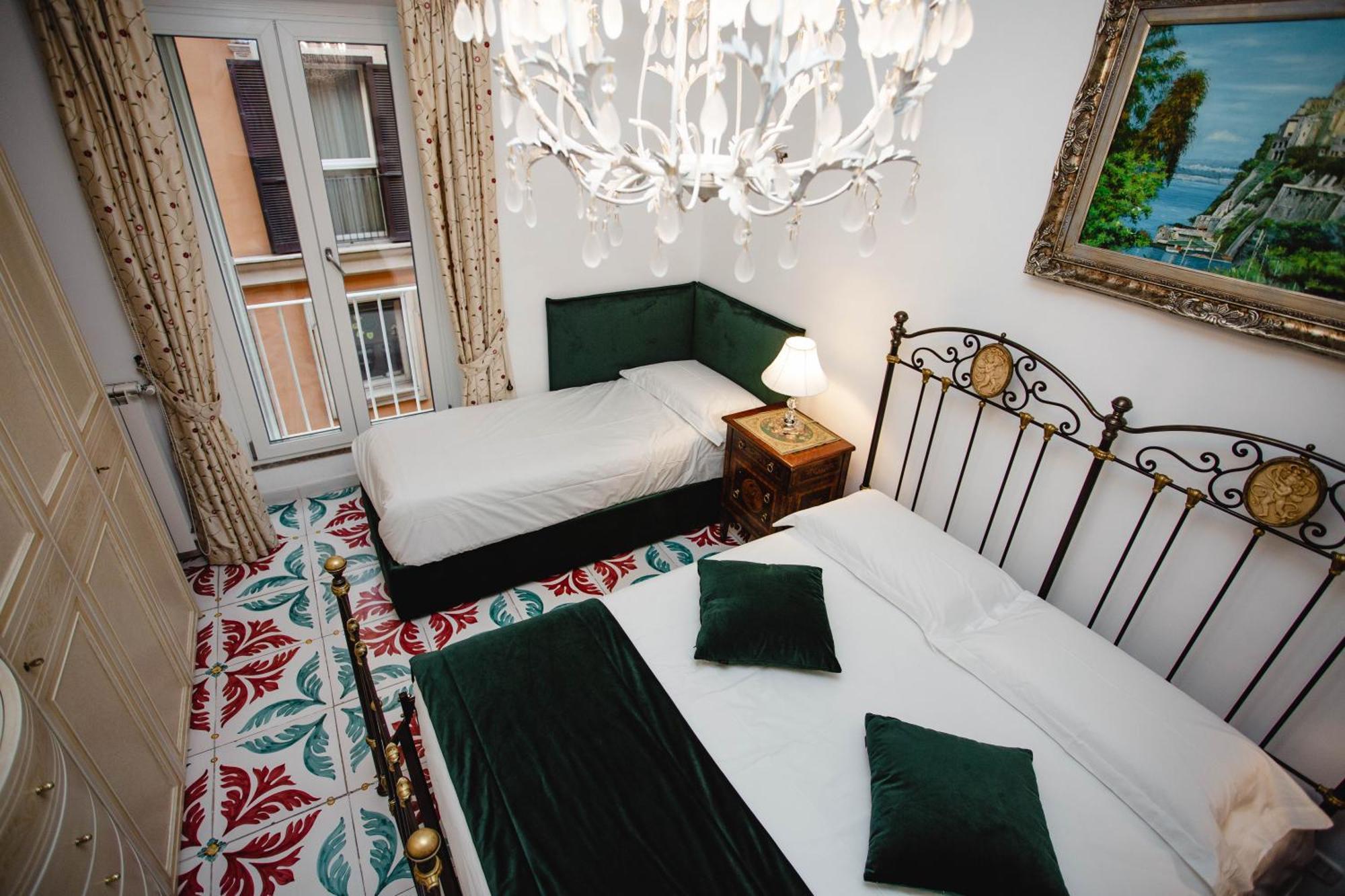 Delfini Trevi House Hotel Róma Kültér fotó